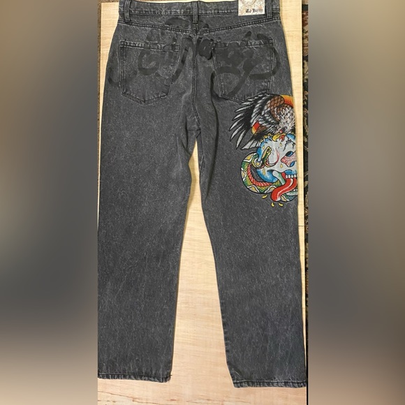 Ed Hardy’s
W:36 L:44
Loose Fit
Brand new, Good condition - Picture 2 of 5